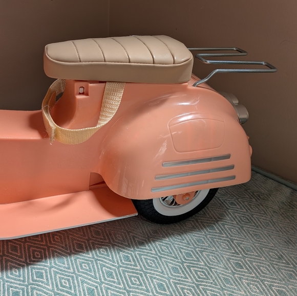 Our Generation Ride in Style Scooter - Picture 6 of 10